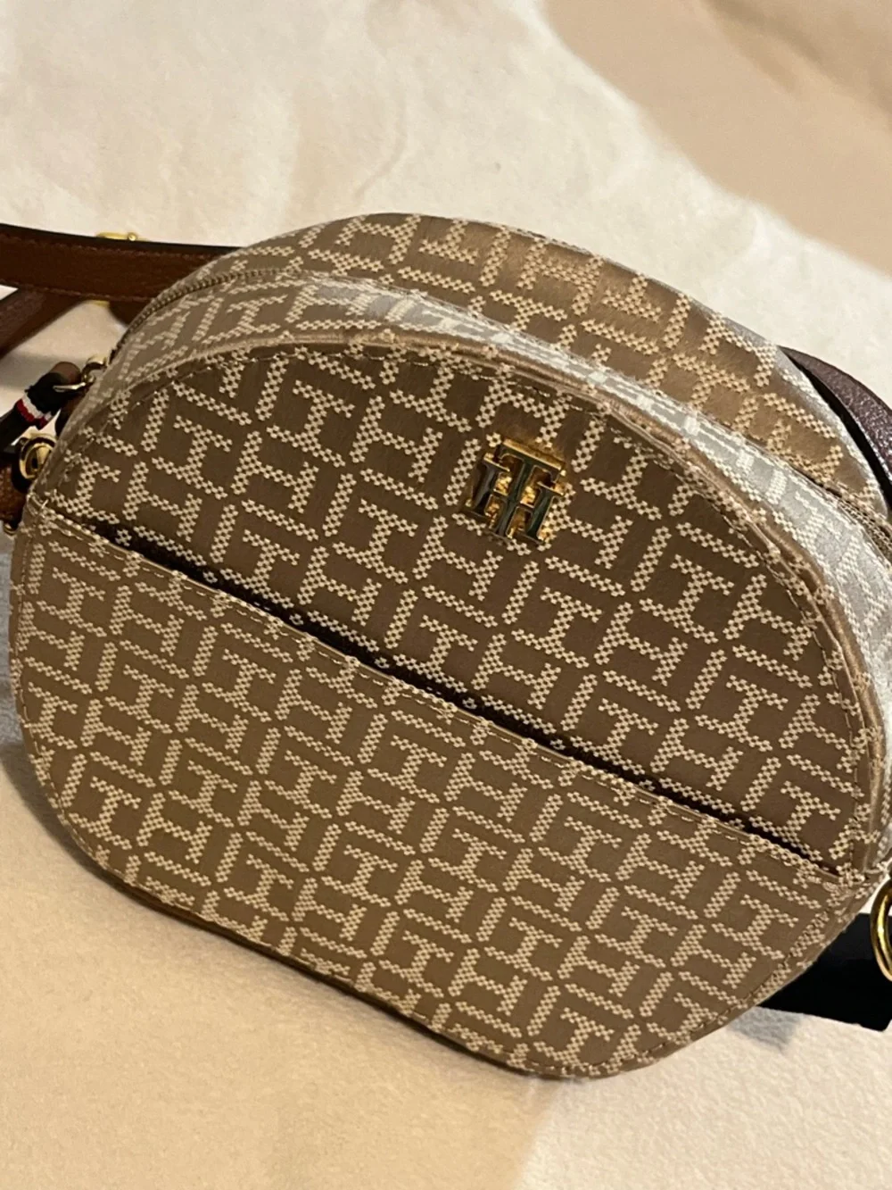 Tommy Hilfiger Beige Monogram Round Crossbody with Brown Strap - Picture 7 of 10